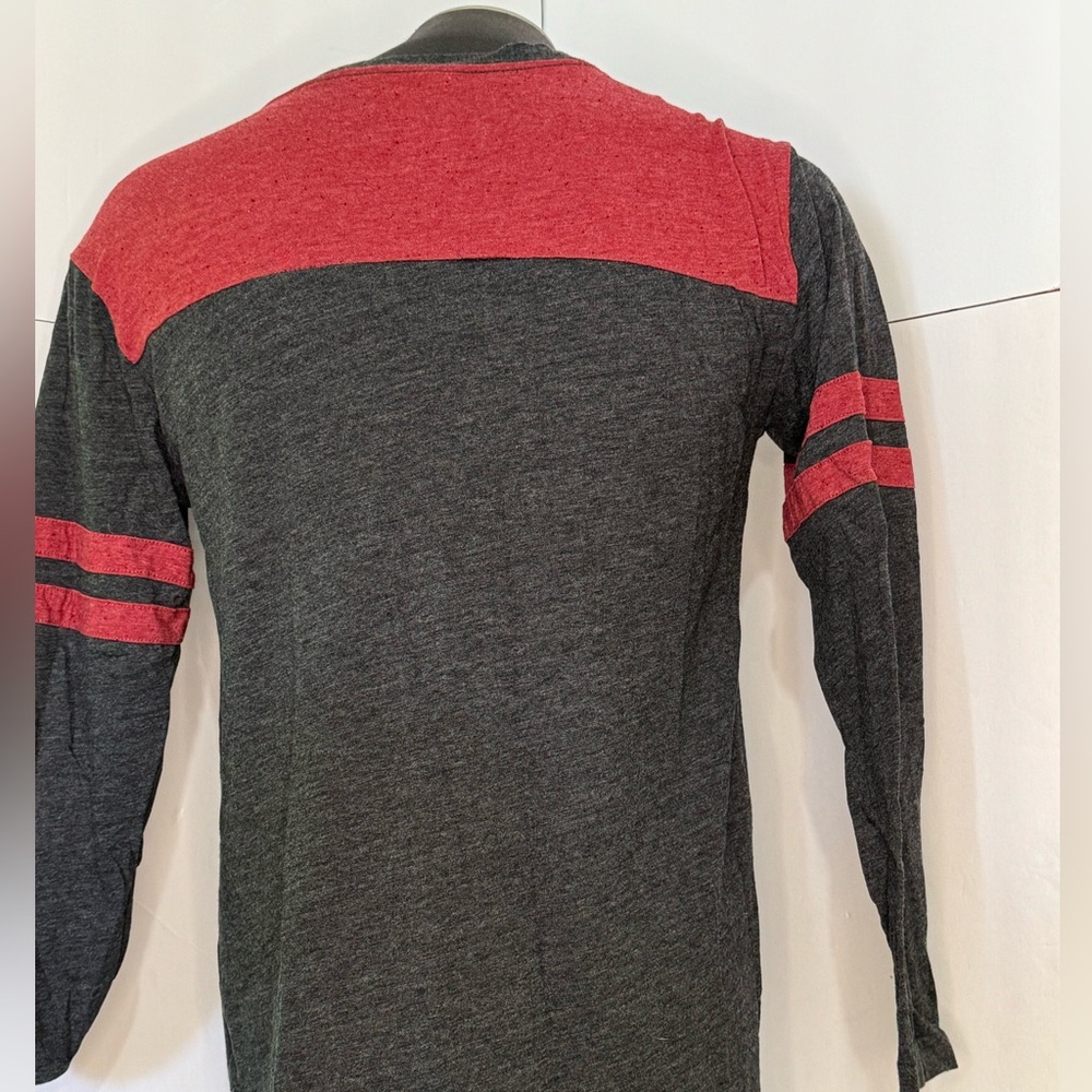 Deadpool T Shirt - Picture 2 of 3